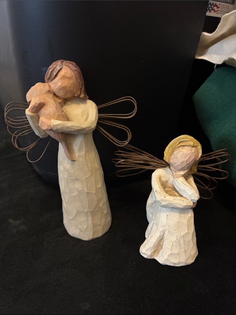 Willow tree figurines